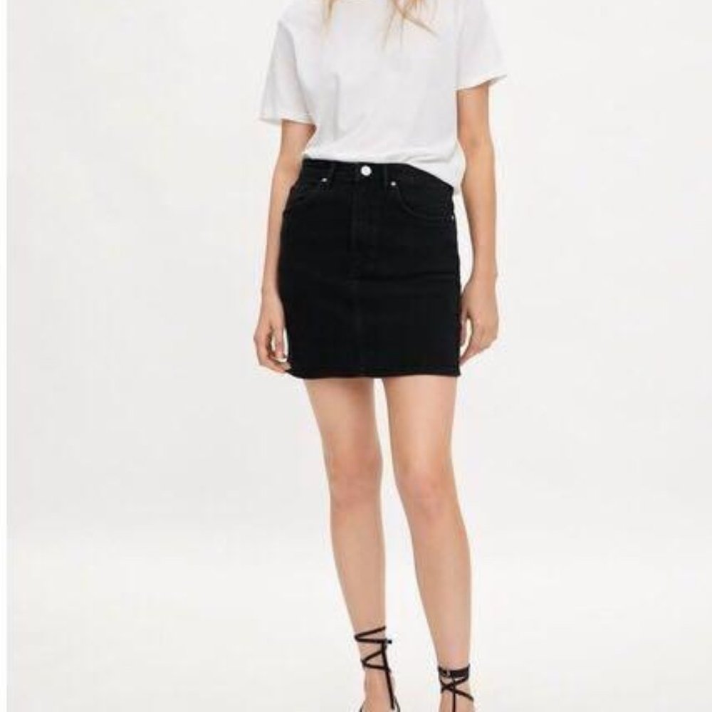 Zara Black Denim Mini Skirt
